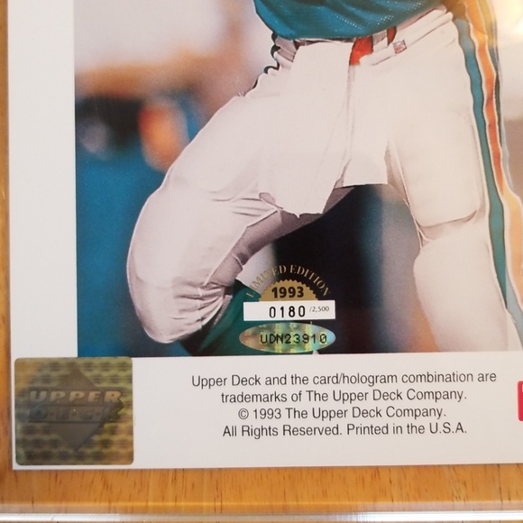Dan Marino Large Autographed  Authentic 1993 - Picture 4 of 5